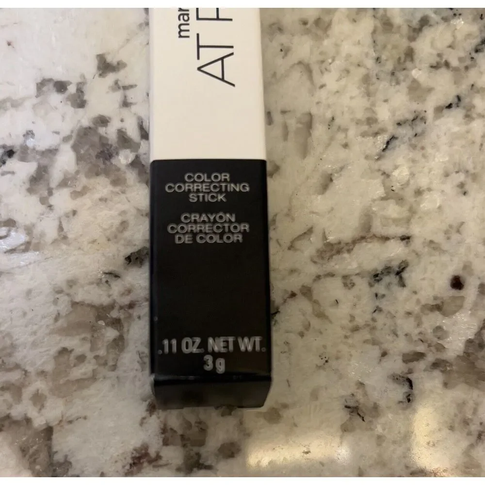 Mary Kay At Play Color Correcting Stick Wipe‎ Out Red NEW IN BOX - DISCONTINUED
